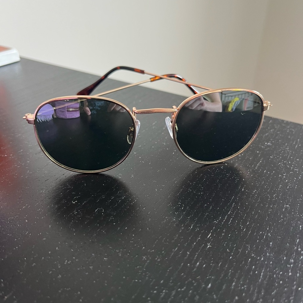 Simons Gold Rimmed Black Sunglasses